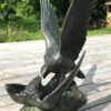 Combat d’aigles signé Louis Riché – Sculpture Art Déco en bronze à patine antique