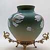 vase floral en opaline et bronze doré - art nouveau - lafrenchcigogne - Morbihan
