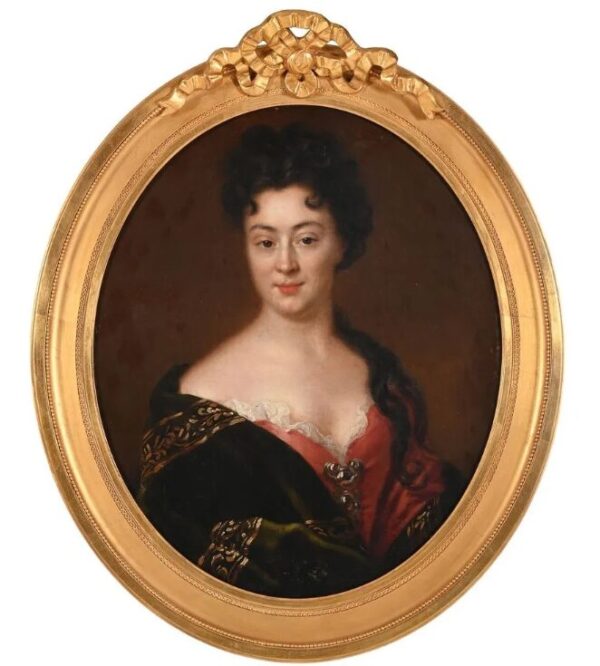 Ce portrait Élégante est une huile sur toile représentant un portrait féminin, intitulé Élégante, attribué à l’École française du XVIIIᵉ siècle. lafrenchcigogne