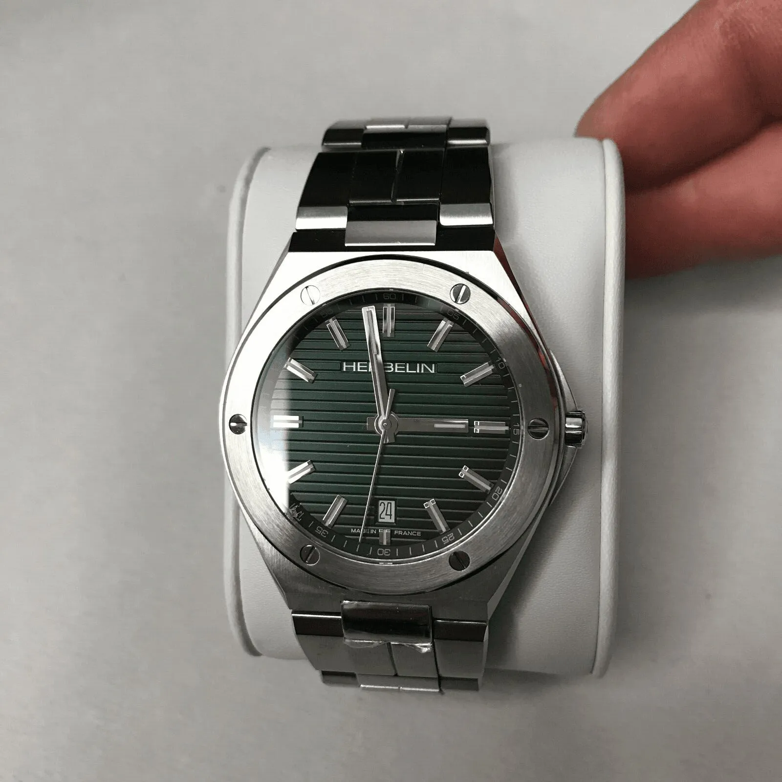 New Michel HERBELIN Nantes CAP CAMARAT Watch 12245/B16, 100m