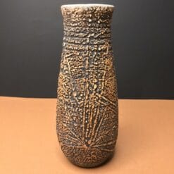 VASE CONTEMPORAIN, moderniste, brutaliste, signé, en grès émaillé, fait main