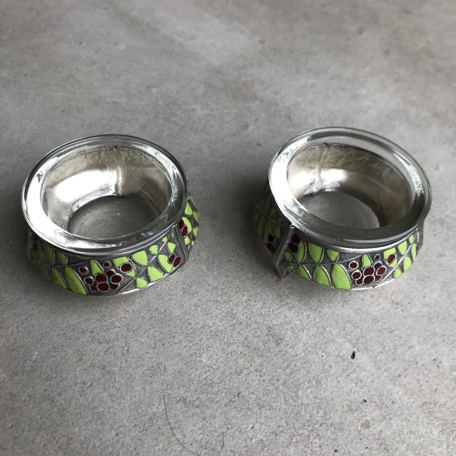 SALIERES ART DECO Métal argenté, signé, émaillé cloisonné – Image 13