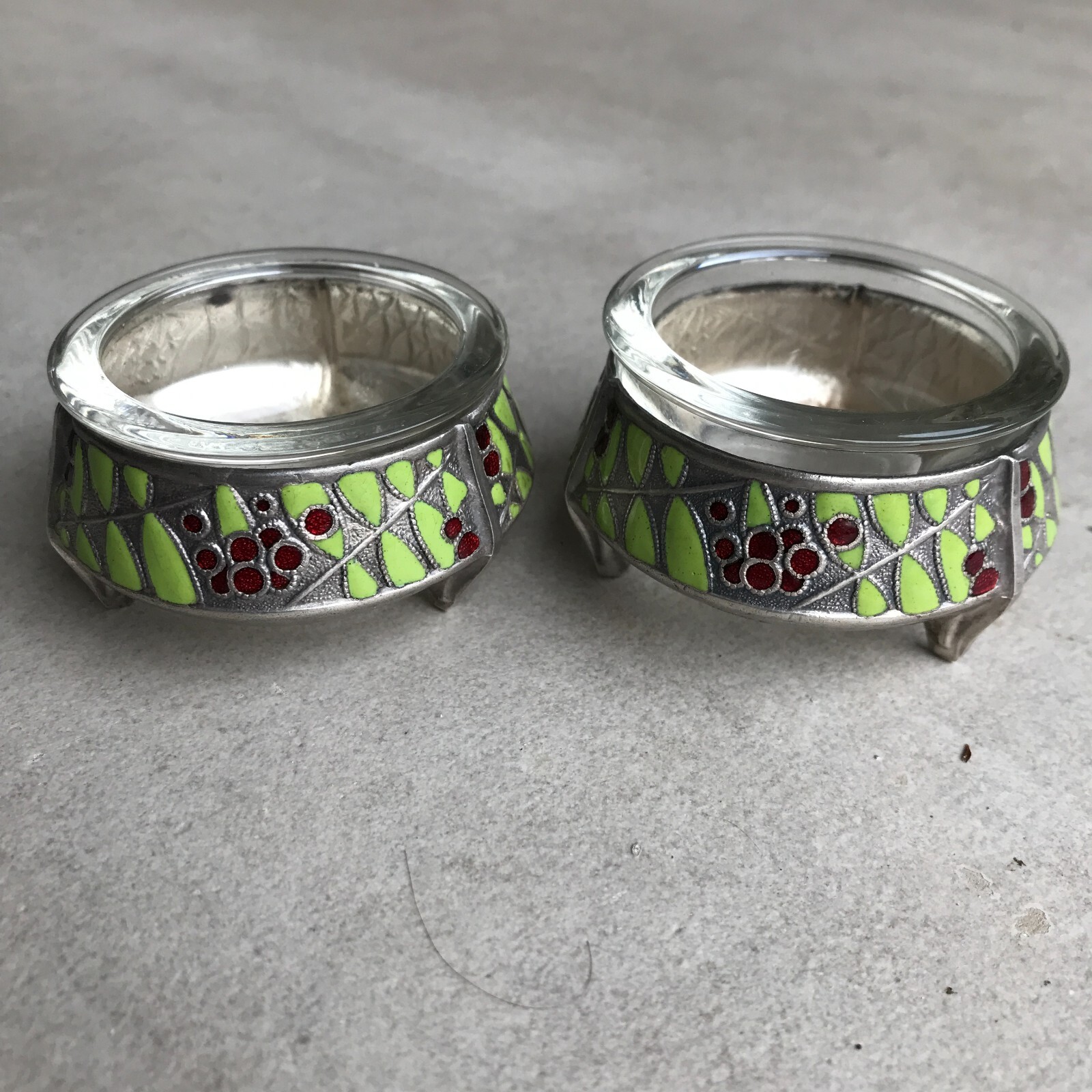 SALIERES ART DECO Métal argenté, signé, émaillé cloisonné – Image 14