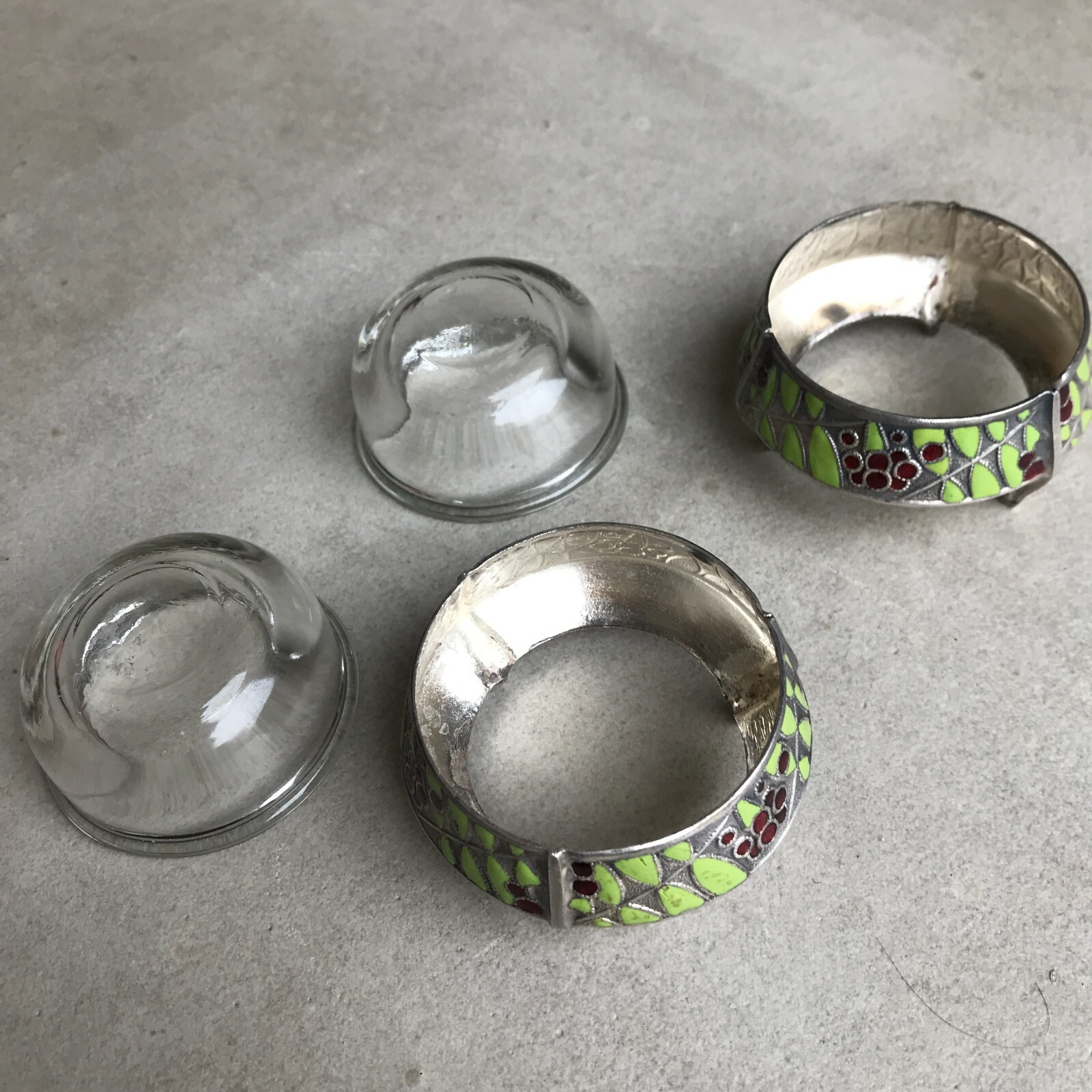 SALIERES ART DECO Métal argenté, signé, émaillé cloisonné – Image 24