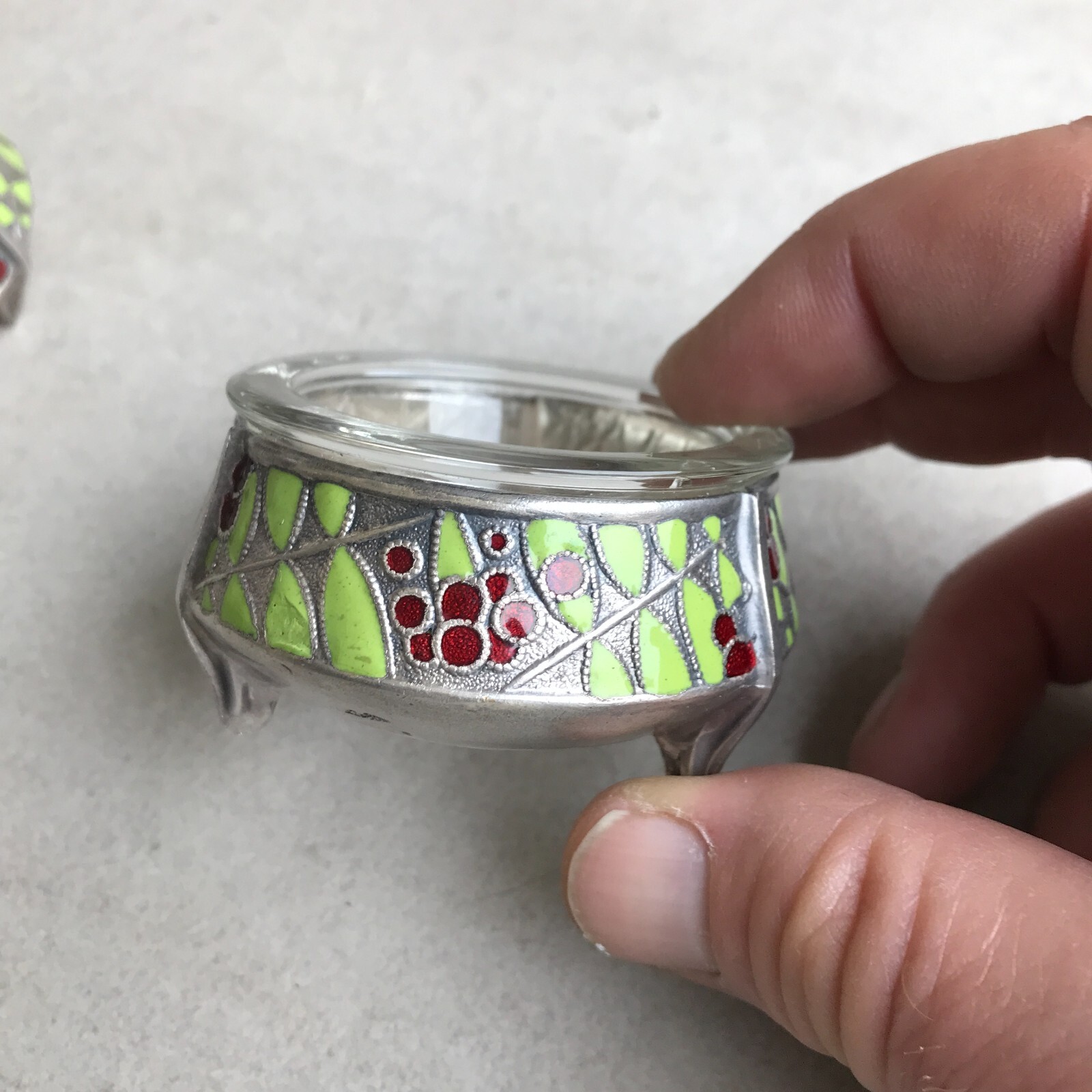 SALIERES ART DECO Métal argenté, signé, émaillé cloisonné – Image 5